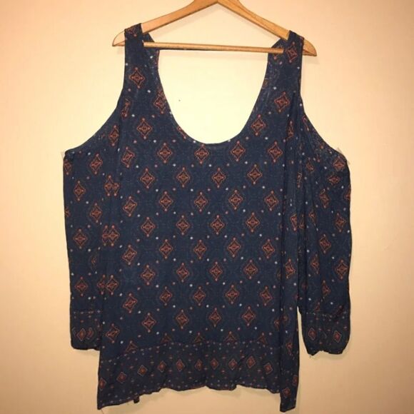 Torrid Cold Shoulder Shirt  - Picture 1 of 4